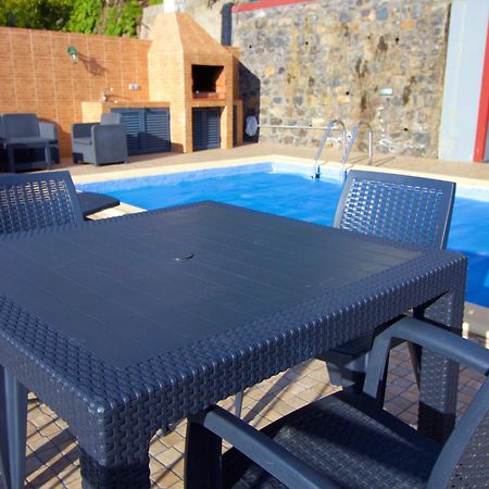 Casa Da Rainha Bungallow Estreito Da Calheta Екстер'єр фото