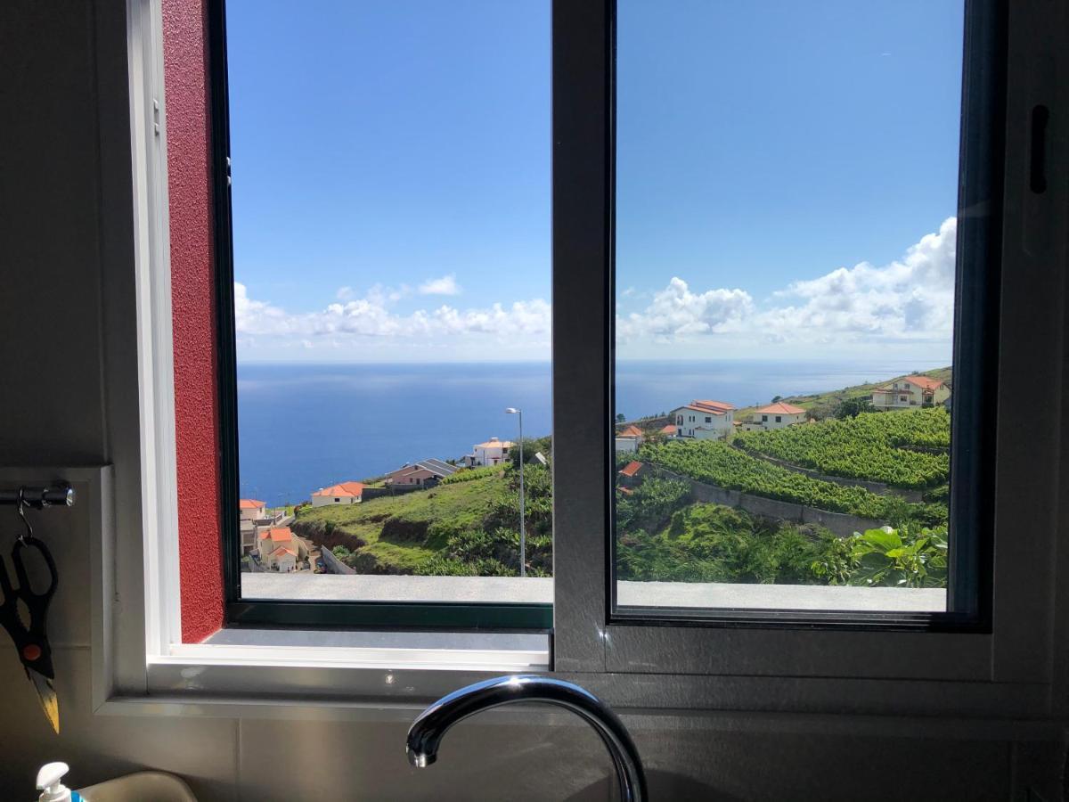 Casa Da Rainha Bungallow Estreito Da Calheta Екстер'єр фото