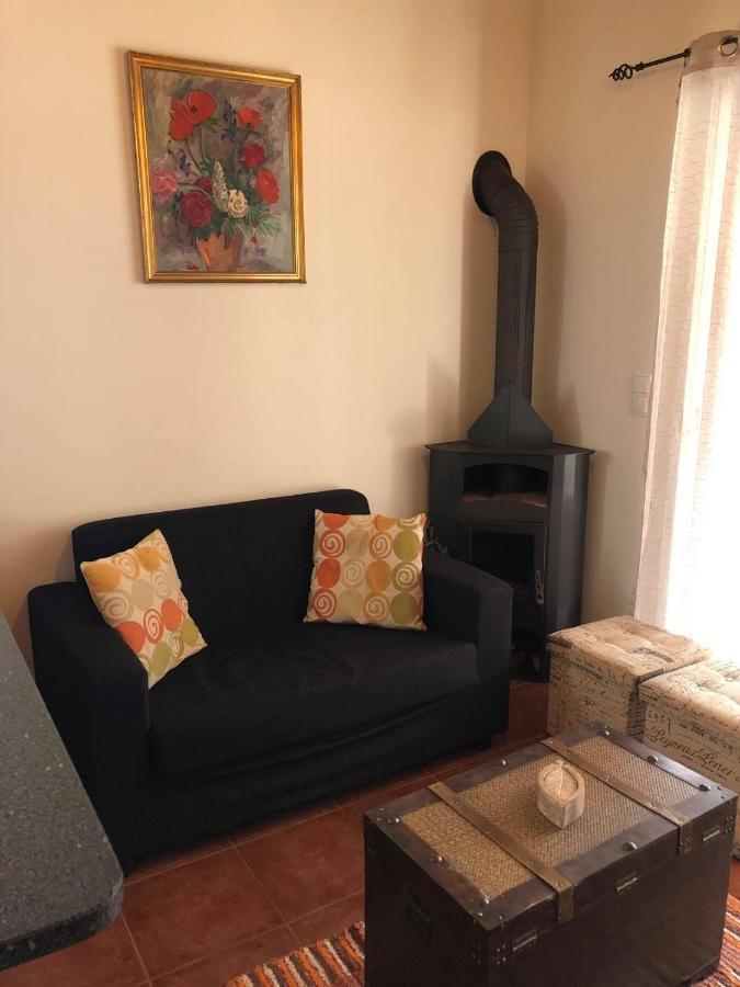 Casa Da Rainha Bungallow Estreito Da Calheta Екстер'єр фото
