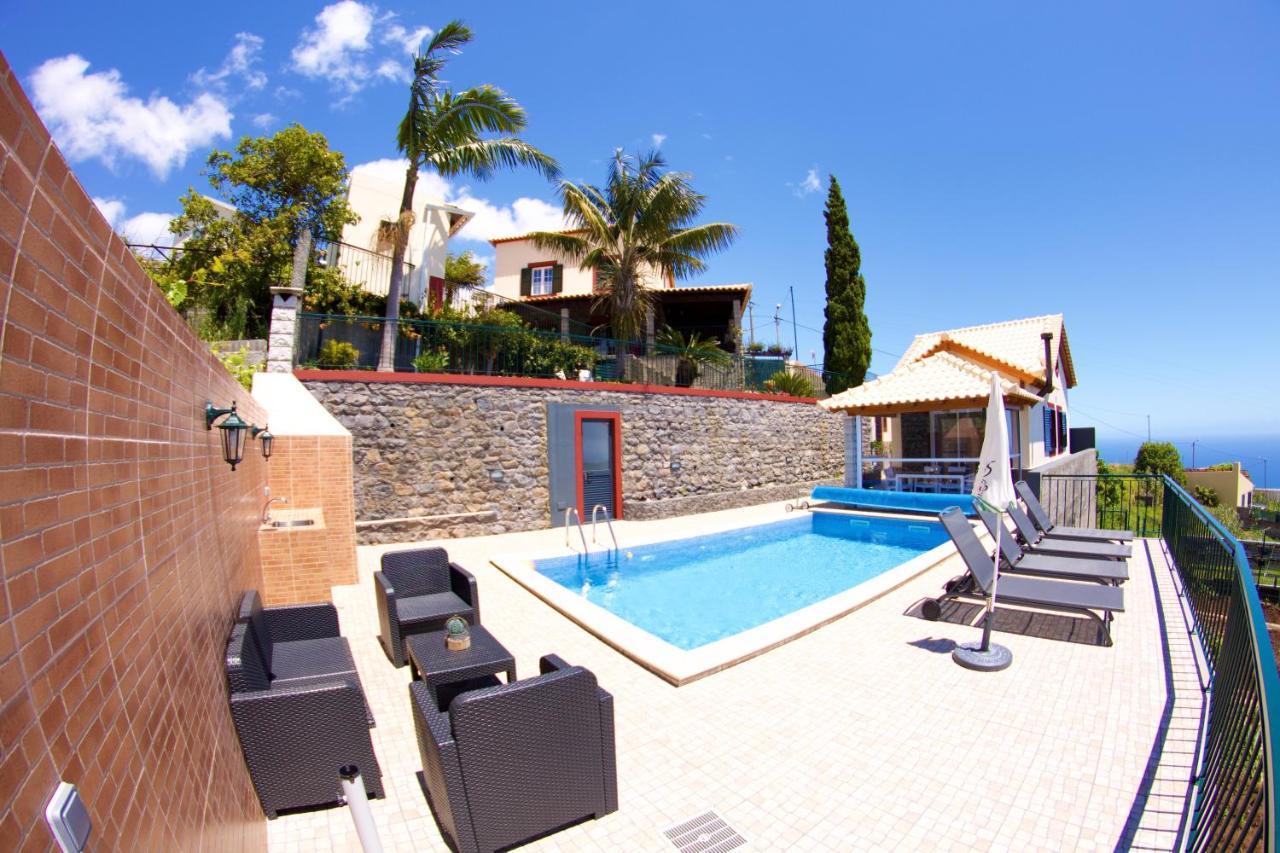 Casa Da Rainha Bungallow Estreito Da Calheta Екстер'єр фото