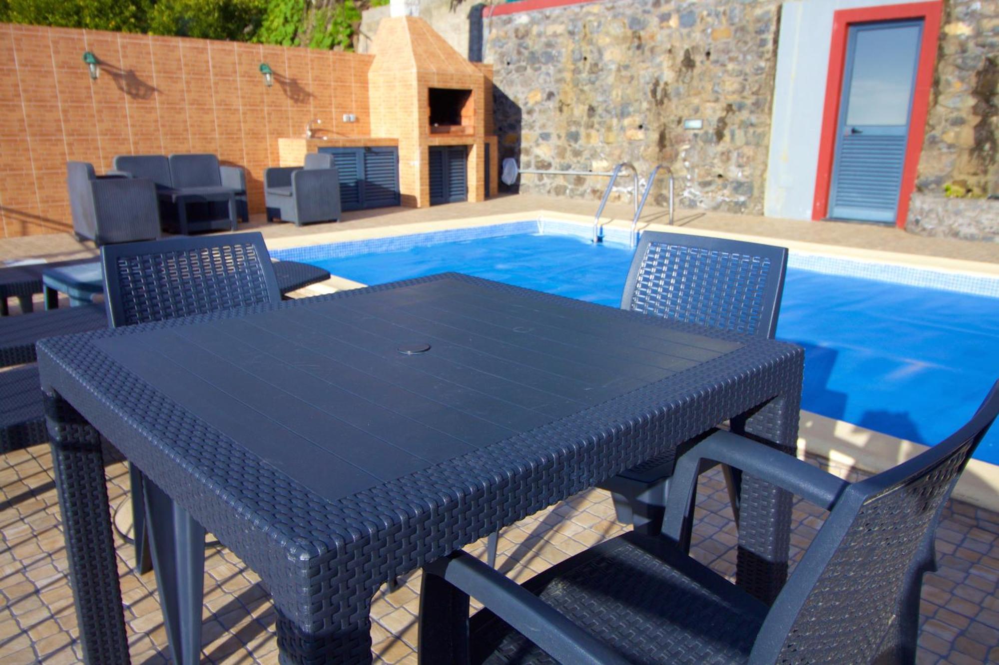 Casa Da Rainha Bungallow Estreito Da Calheta Екстер'єр фото