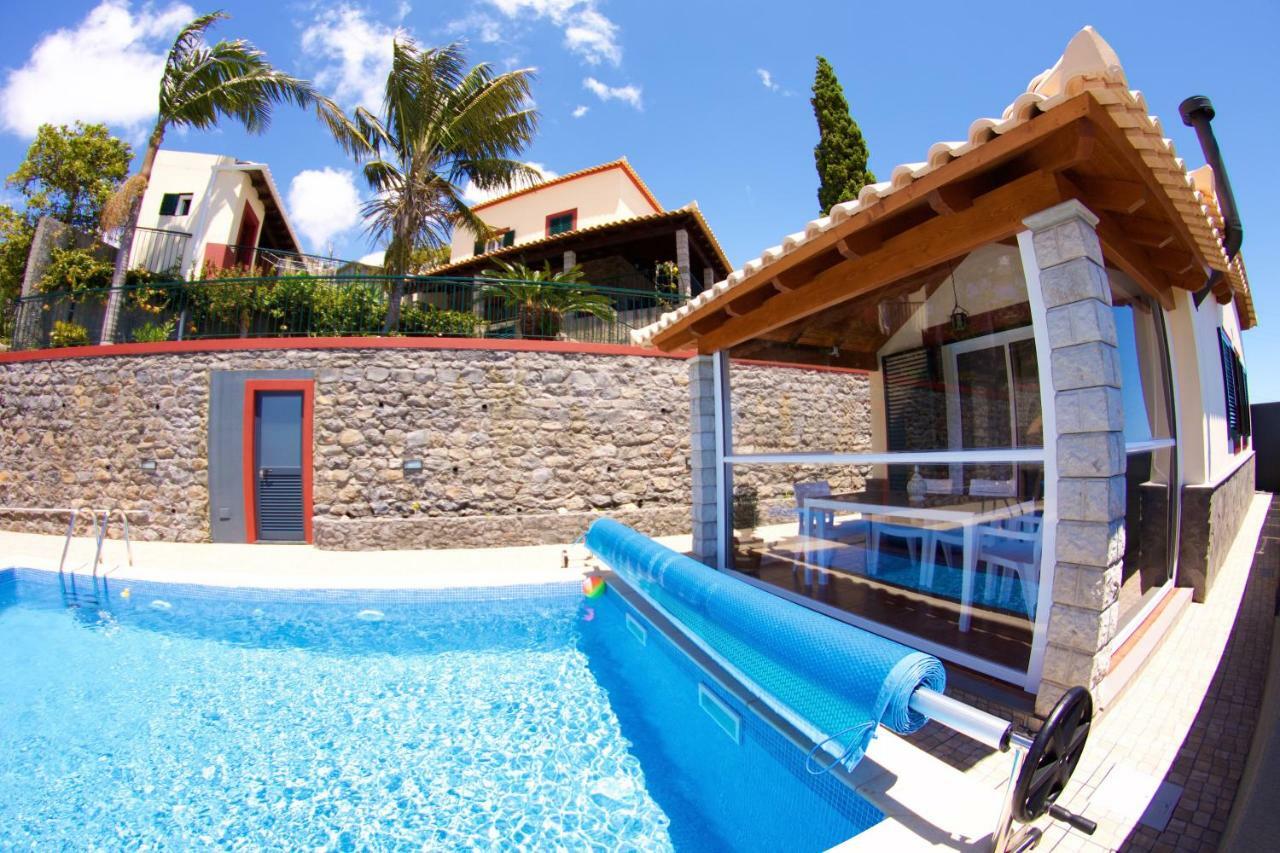 Casa Da Rainha Bungallow Estreito Da Calheta Екстер'єр фото