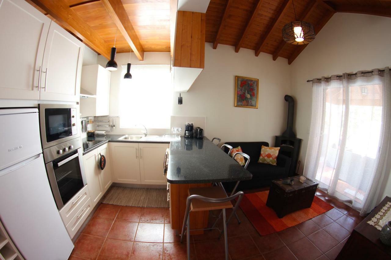 Casa Da Rainha Bungallow Estreito Da Calheta Екстер'єр фото