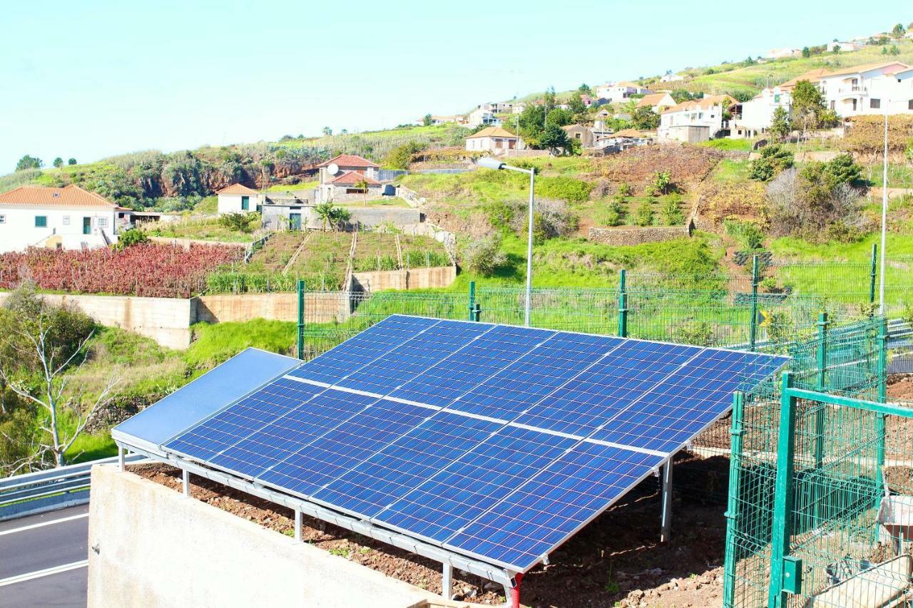 Casa Da Rainha Bungallow Estreito Da Calheta Екстер'єр фото